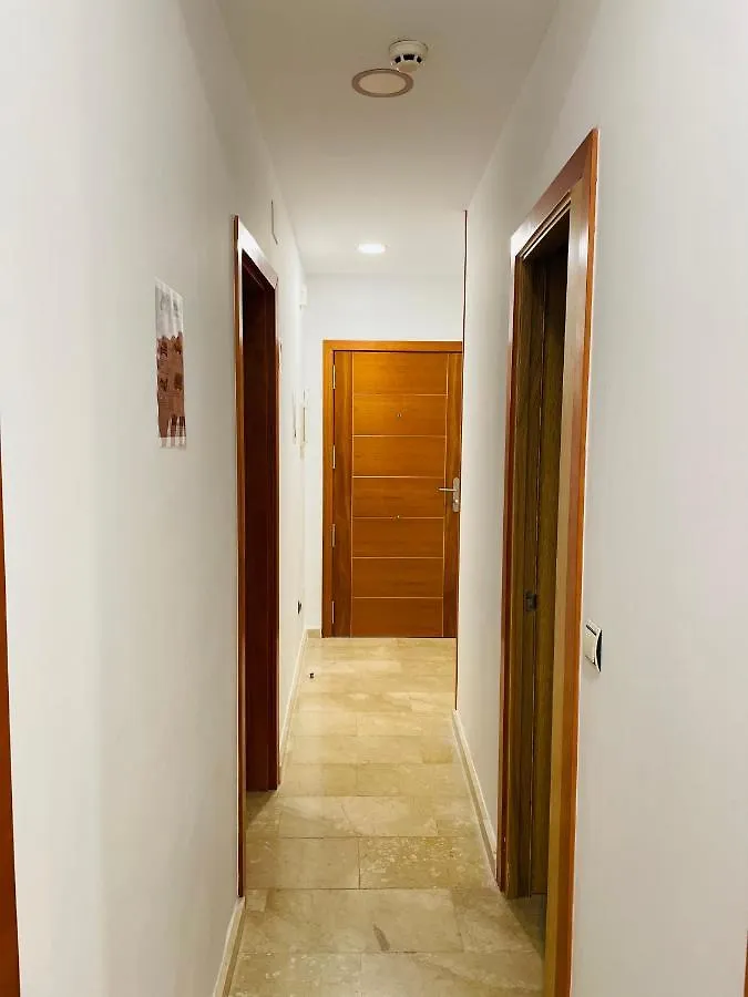 مالقة City Room Feminine بيت شباب