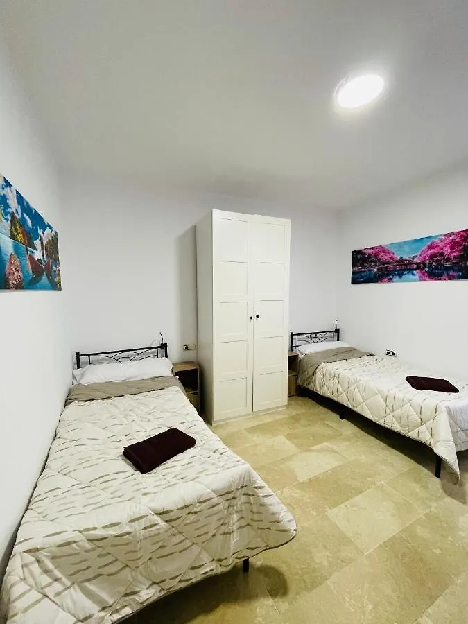 بيت شباب مالقة City Room Feminine