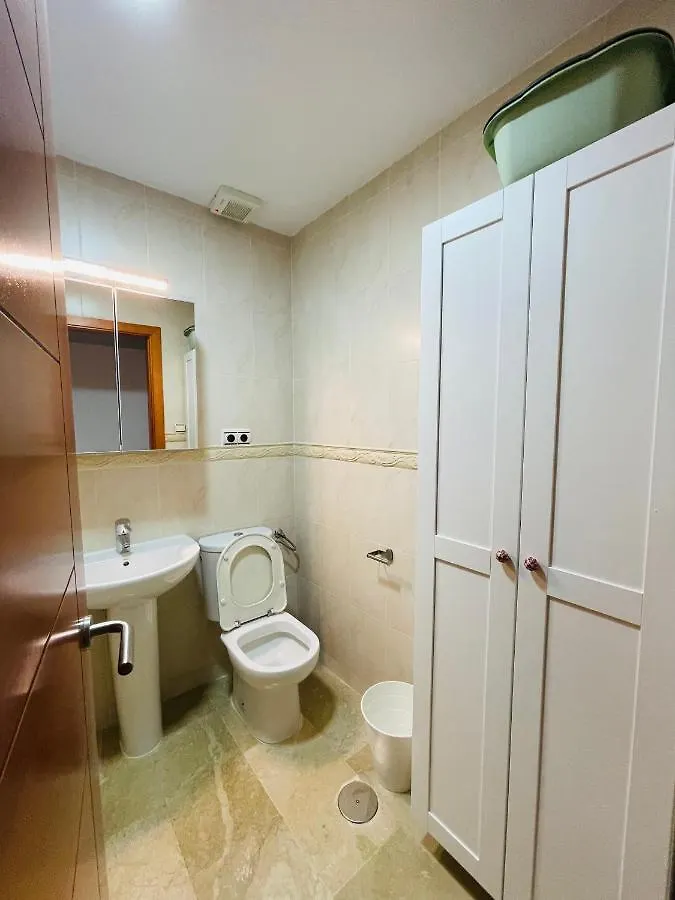 مالقة City Room Feminine إسبانيا
